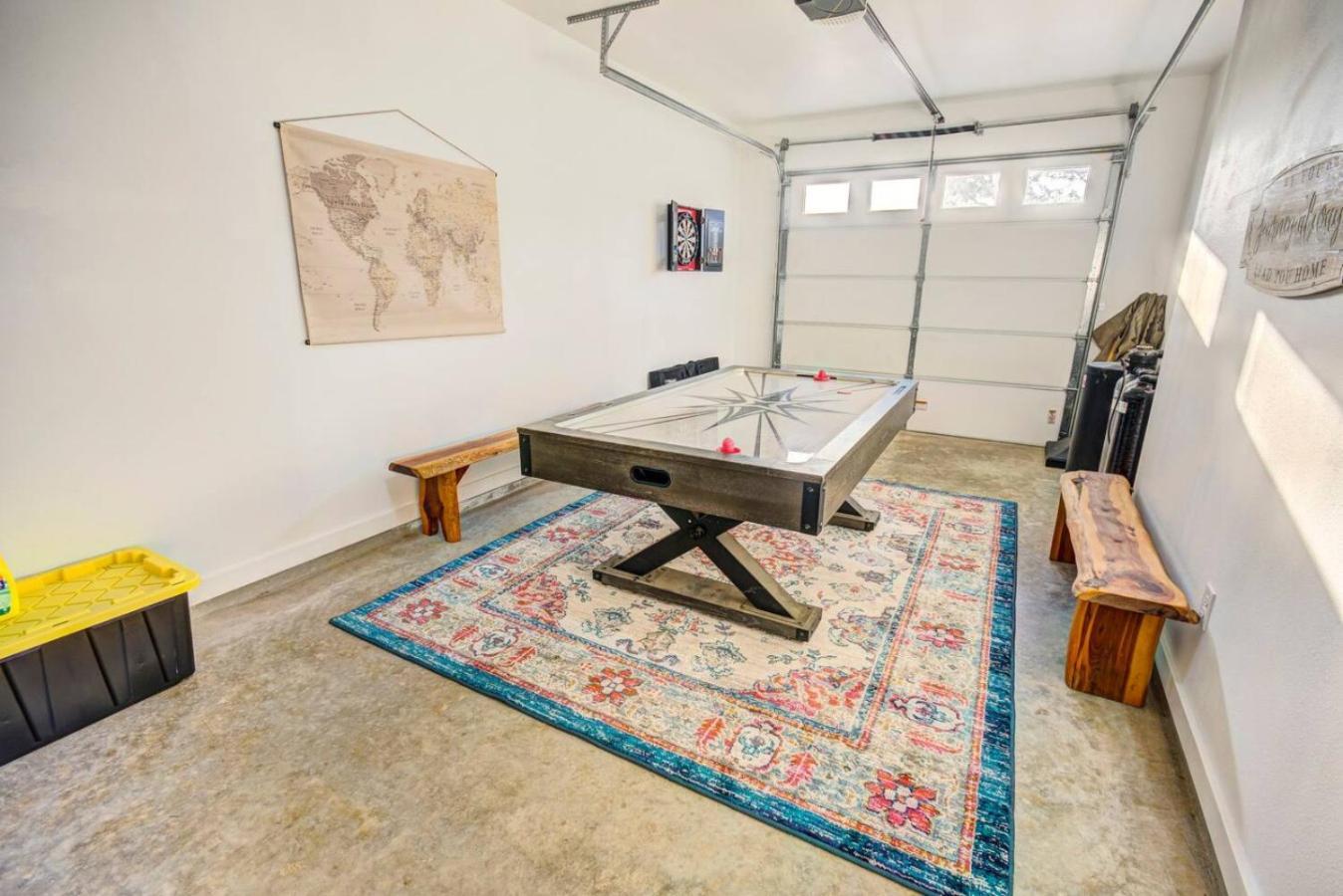 The Lodge At Little Ranches Central Sleeps 26 Wimberley Eksteriør bilde