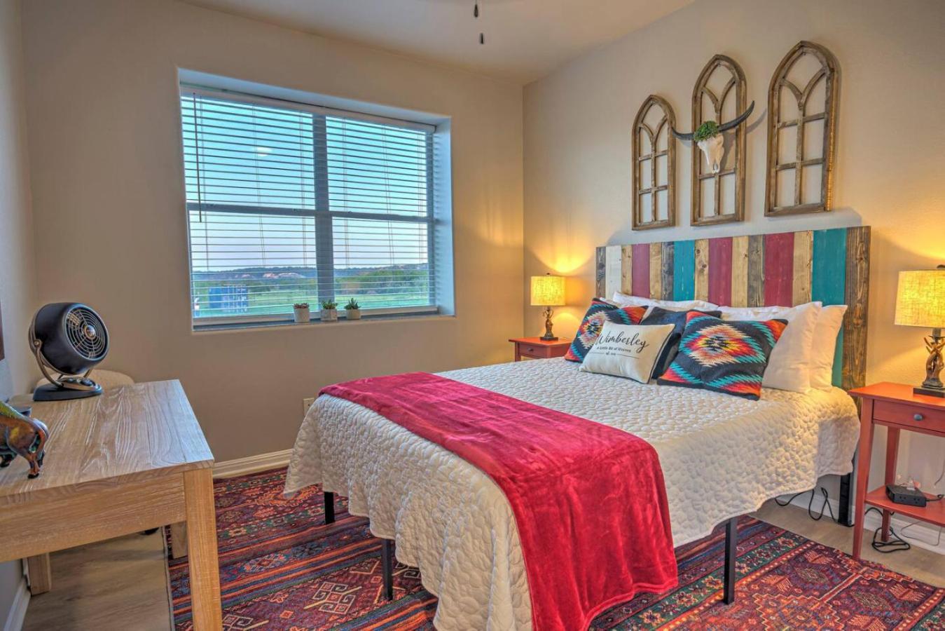 The Lodge At Little Ranches Central Sleeps 26 Wimberley Eksteriør bilde