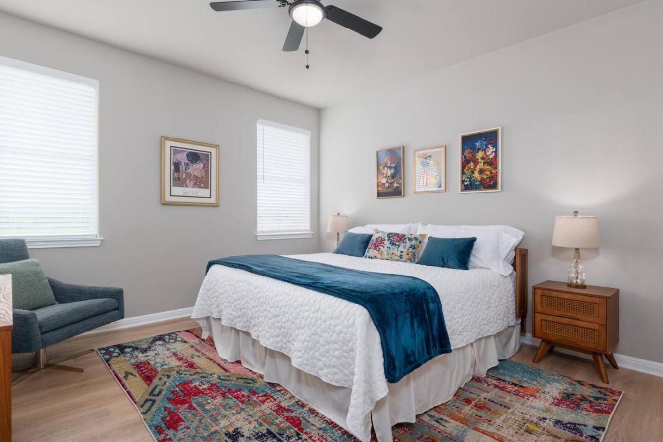 The Lodge At Little Ranches Central Sleeps 26 Wimberley Eksteriør bilde