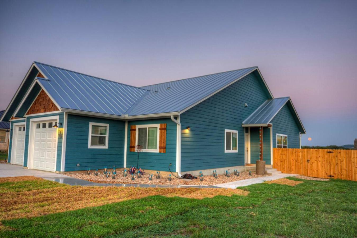 The Lodge At Little Ranches Central Sleeps 26 Wimberley Eksteriør bilde