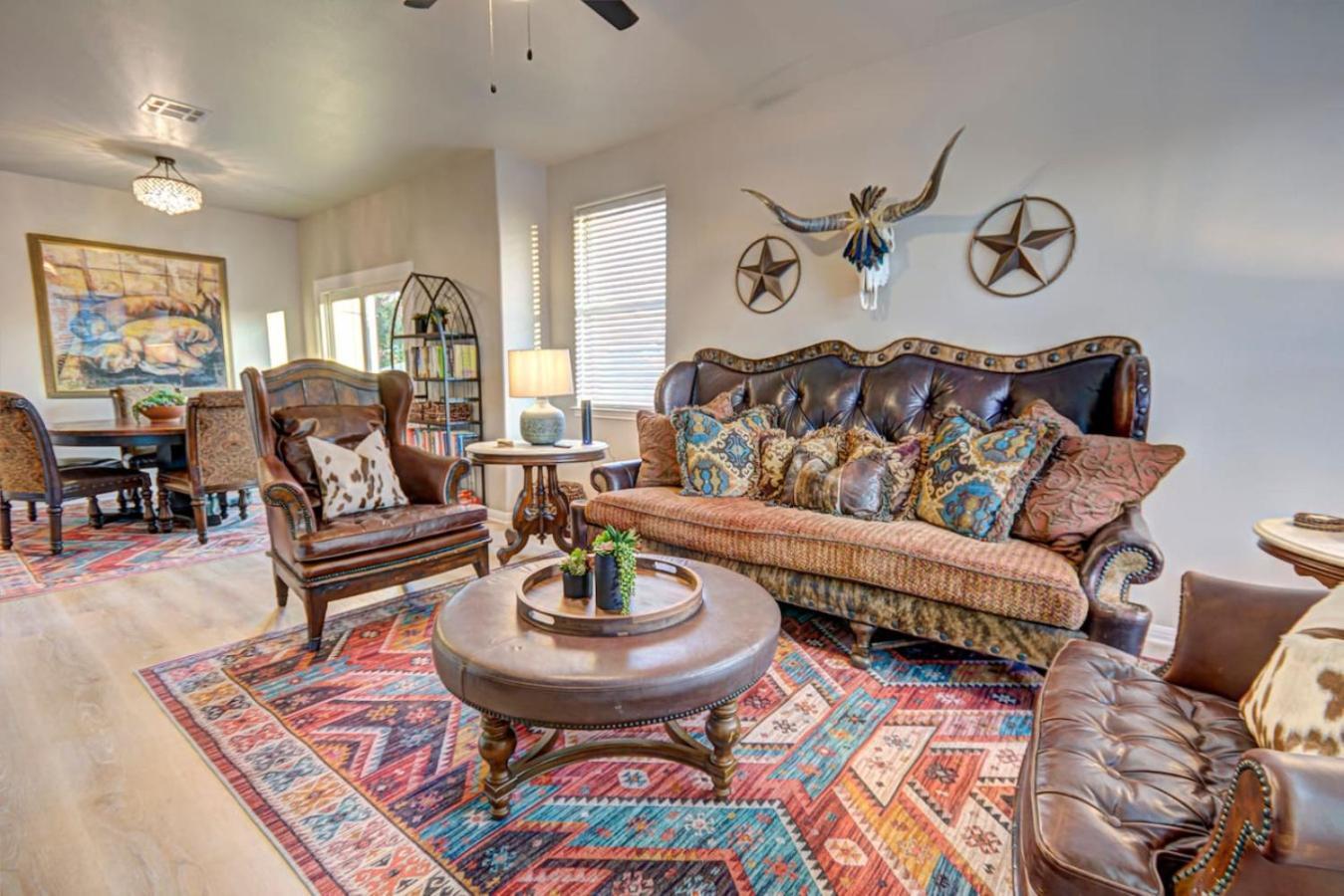 The Lodge At Little Ranches Central Sleeps 26 Wimberley Eksteriør bilde